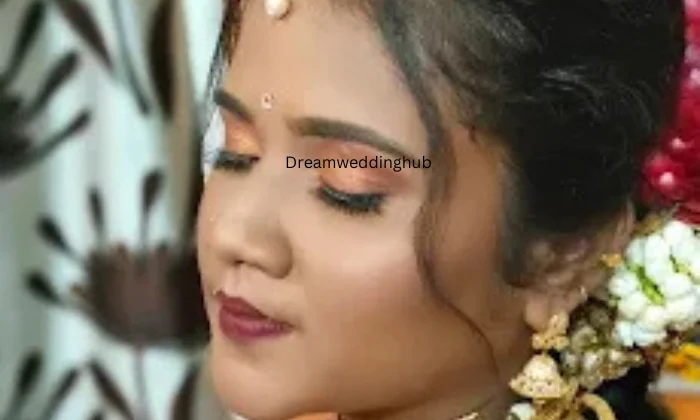 CS Makeovers Academy